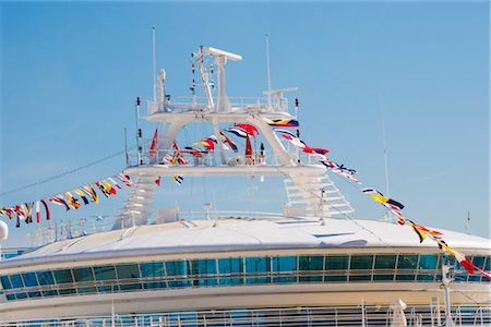 Cruise Ship,  Vancouver, British Columbia, Canada Stock Photo - Rights-Managed, Code: 700-02671497