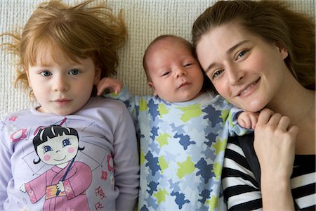 sibling newborn parent - Portrait of Mother and Children Stock Photo - Rights-Managed, Code: 700-02700316