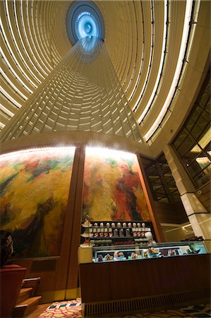 Intérieur de Sky Fortune Boutique Hotel, Shanghai, Chine Photographie de stock - Rights-Managed, Code: 700-02700801