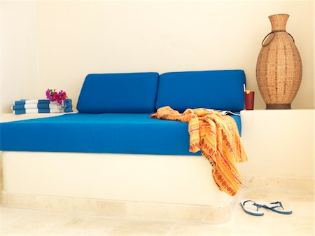 simsearch:700-00609180,k - Lounge Bed at Rancho Banderas, Puerto Vallarta, Mexico Stock Photo - Rights-Managed, Code: 700-02702721