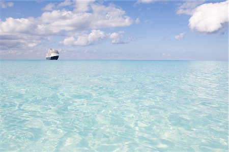 Cruise Ship, Bahamas Stock Photo - Rights-Managed, Code: 700-02798006