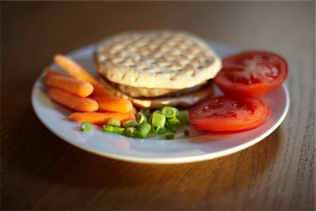 simsearch:700-03053816,k - Veggie Burger on Organic Bun with Organic Vegetables Stock Photo - Rights-Managed, Code: 700-02833495