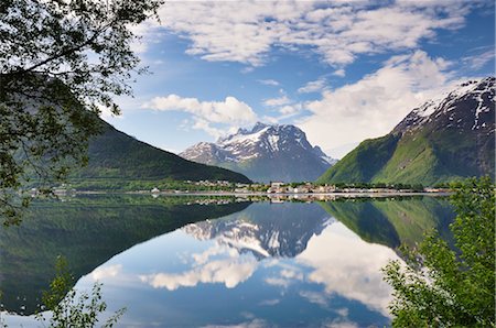 scandinavia - Andalsnes, petit, Norvège Photographie de stock - Rights-Managed, Code: 700-02967635