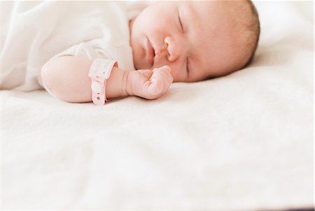 simsearch:700-00554038,k - Sleeping Baby Stock Photo - Rights-Managed, Code: 700-03003436