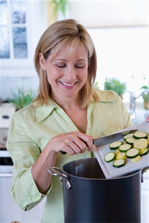 pot light - Woman Cooking Stock Photo - Rights-Managed, Code: 700-03017726