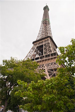 simsearch:700-03018166,k - Eiffel Tower, Paris, Ile de France, France Stock Photo - Rights-Managed, Code: 700-03018164