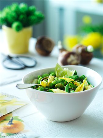 simsearch:600-06892689,k - Edamame Salad With Green and Yellow Beans, Cayenne Pepper and Oregano With a Lime Wedge Stock Photo - Rights-Managed, Code: 700-03053794