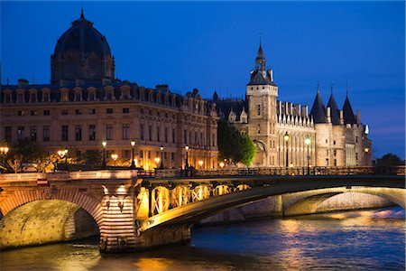 famous photographs of paris bridge - Conciergerie, Ile de la Cite, Paris, France Stock Photo - Rights-Managed, Code: 700-03068427