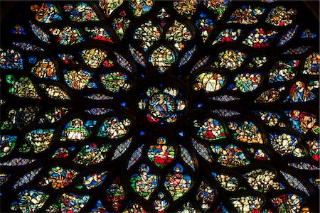 Stained Glass in Sainte-Chapelle, Paris, France Foto de stock - Con derechos protegidos, Código: 700-03068508