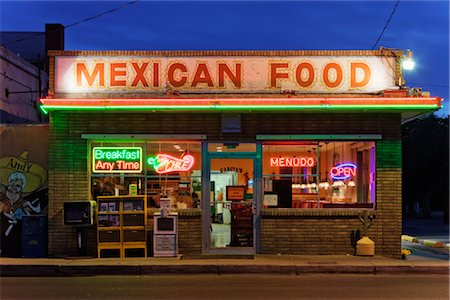 signs for mexicans - Restaurant mexicain, Albuquerque, Nouveau-Mexique, États-Unis Photographie de stock - Rights-Managed, Code: 700-03075757