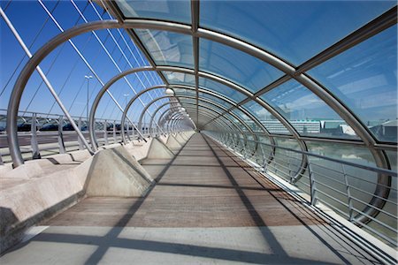 Third Millenium Bridge, Zaragoza, Aragon, Spain Stock Photo - Rights-Managed, Code: 700-03152892
