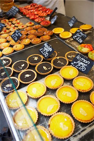 display case - Baked Goods, Market, Wells, Somerset, England, United Kingdom Stock Photo - Rights-Managed, Code: 700-03161650