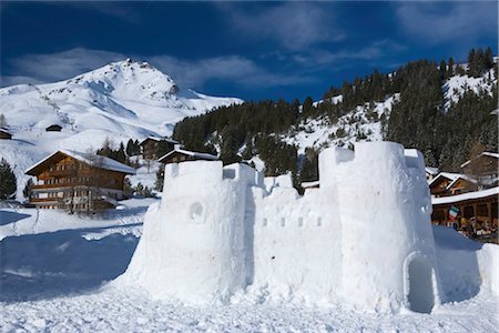 simsearch:700-03178592,k - Snow Castle, Arosa, Switzerland Stock Photo - Rights-Managed, Code: 700-03178605