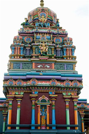 Sri Siva Subramaniya Temple, Nadi, Fiji, Melanesia Stock Photo - Rights-Managed, Code: 700-03367381