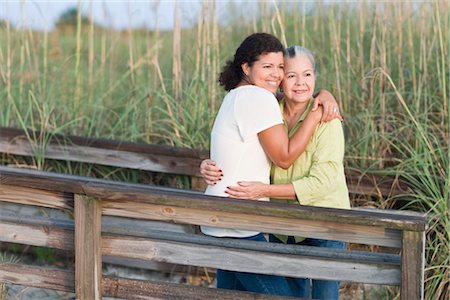 simsearch:700-05451053,k - Mother and Daughter Embracing at Beach Stock Photo - Rights-Managed, Code: 700-03406465