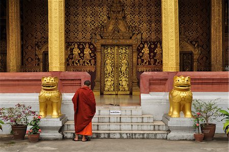 simsearch:700-01788049,k - Monk at Wat Sensoukharam, Luang Prabang, Laos Foto de stock - Con derechos protegidos, Código: 700-03407738
