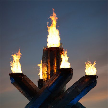 flaming torch - Vancouver 2010 Olympic Cauldron, Vancouver, British Columbia, Canada Stock Photo - Rights-Managed, Code: 700-03439563