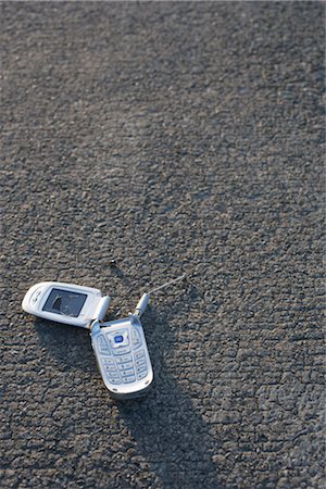 Broken Cell Phone Stock Photo - Rights-Managed, Code: 700-03439606