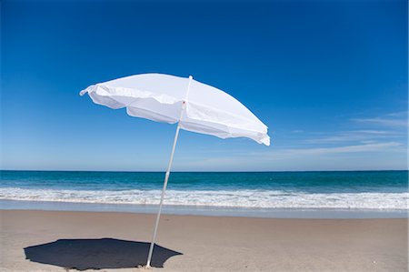 sun umbrella - Delray Beach, Palm Beach County, Florida, USA Stock Photo - Rights-Managed, Code: 700-03451452