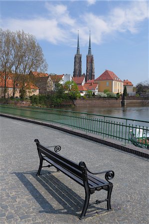 dresden - Bench, Wroclaw Cathedral, Cathedral Island, Wroclaw, Dolnoslaskie Province, Poland Stock Photo - Rights-Managed, Code: 700-03508181