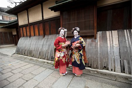 Geisha, Kyoto, Kyoto Prefecture, Kansai Region, Honshu, Japan Stock Photo - Rights-Managed, Code: 700-03556730