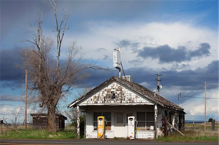 service station photography - Abandoned Gas Station, Southeast Washington, USA Stock Photo - Rights-Managed, Code: 700-03567772