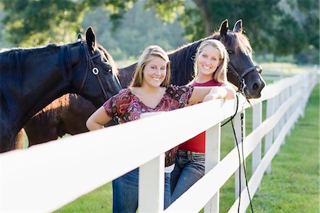 Portrait of Friends With Horses Foto de stock - Con derechos protegidos, Código: 700-03596307