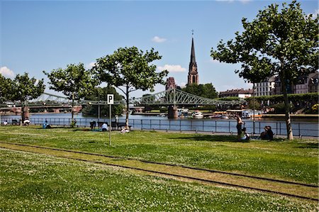Main River, Frankfurt, Hesse, Germany Stock Photo - Rights-Managed, Code: 700-03601385