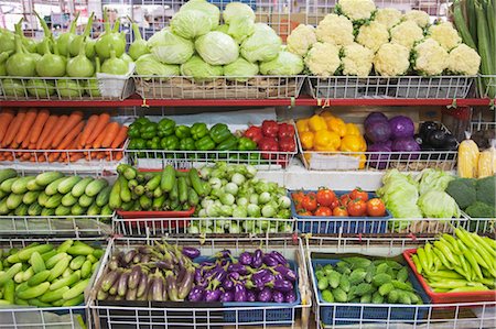 stand (vendor) - Vegetable Display in Grocery Store, Bangkok, Thailand Stock Photo - Rights-Managed, Code: 700-03622916
