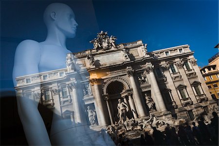 simsearch:700-03639146,k - Mannequin in Shop Window, and Trevi Fountain, Rome, Italy Stock Photo - Rights-Managed, Code: 700-03639238