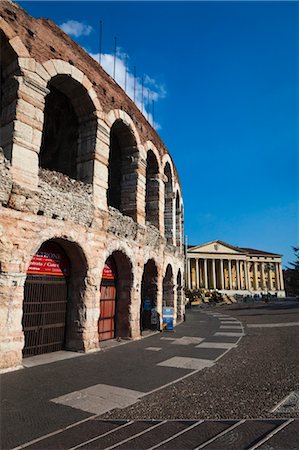 Arena di Verona, Piazza Bra', Verona, Veneto, Italy Stock Photo - Rights-Managed, Code: 700-03644426