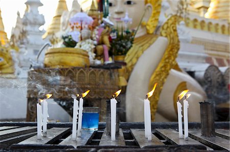 simsearch:700-03685862,k - Candles, Shwedagon Pagoda, Rangoon, Myanmar Stock Photo - Rights-Managed, Code: 700-03685801