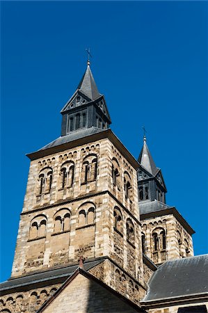 simsearch:700-03698221,k - Basilica of Saint Servatius, Maastricht, Limburg, Netherlands Stock Photo - Rights-Managed, Code: 700-03698216