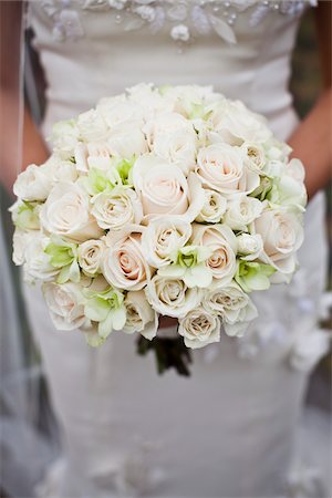 simsearch:700-03587157,k - Bride Holding Bouquet Stock Photo - Rights-Managed, Code: 700-03737623