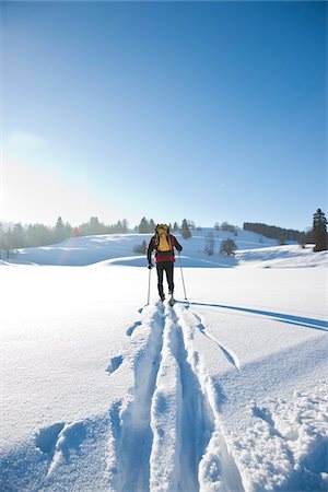 ski trail - Man Cross Country Skiing Stock Photo - Rights-Managed, Code: 700-03739255