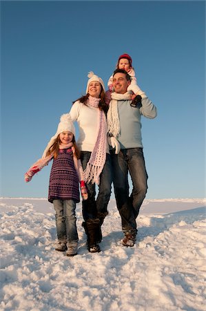 shoulder rides - Family Outdoors in Winter Stock Photo - Rights-Managed, Code: 700-03739301