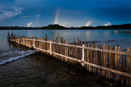 simsearch:700-03814131,k - Rainbow and Fence, Vava'u, Kingdom of Tonga Stock Photo - Rights-Managed, Code: 700-03814208