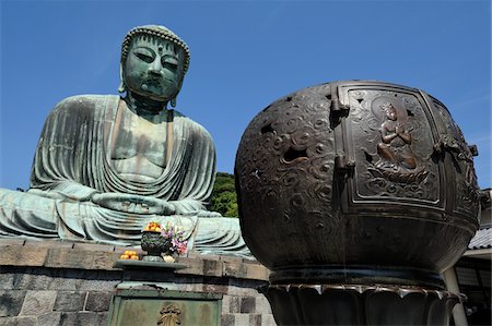 sitting buddha - Kotoku-in Daibutsu, Kamakura, Kanto, Honshu, Japan Stock Photo - Rights-Managed, Code: 700-03814271