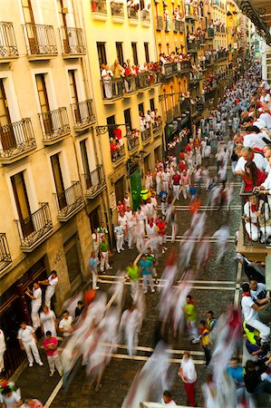 fiesta de san fermin - Running of the Bulls, Fiesta de San Fermin, Pamplona, Navarre, Spain Stock Photo - Rights-Managed, Code: 700-03814412