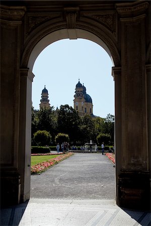 View of Theatine Church from Diana Pavillion, Hofgarten, Munich, Germany Stock Photo - Rights-Managed, Code: 700-03865651