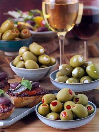 pimento - Stuffed olives with bruschetta and wine Stock Photo - Rights-Managed, Code: 824-07586052