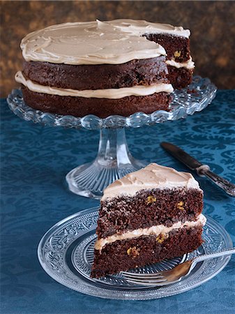 simsearch:824-07586191,k - Chocolate layer cake Stock Photo - Rights-Managed, Code: 824-07586345