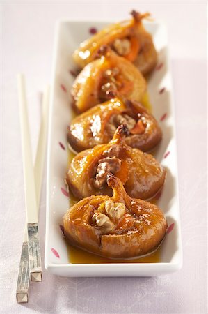 pregnant cooking - Dried figs stewed with honey Stock Photo - Rights-Managed, Code: 825-05814571