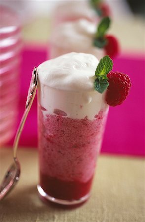Raspberry mousse with whipped cream Stock Photo - Rights-Managed, Code: 825-05815361