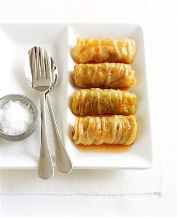 simsearch:825-03627010,k - Stuffed cabbage rolls Stock Photo - Rights-Managed, Code: 825-05816038