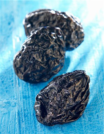 dehydrated - Prunes Stock Photo - Rights-Managed, Code: 825-05811725