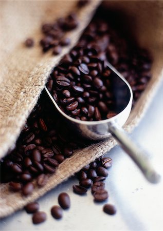 purchase groceries - Bag and scoop of coffee beans Stock Photo - Rights-Managed, Code: 825-05812273