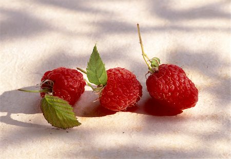 simsearch:825-06047612,k - raspberries Stock Photo - Rights-Managed, Code: 825-05985226