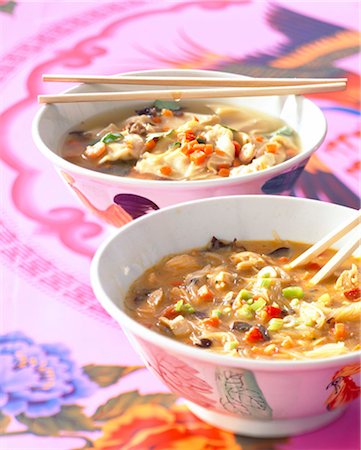 simsearch:825-05990354,k - Chinese ravioli soup and Thai chicken soup with soy vermicelli Stock Photo - Rights-Managed, Code: 825-05985515