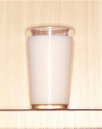 simsearch:825-03628865,k - glass of milk Stock Photo - Rights-Managed, Code: 825-05986008